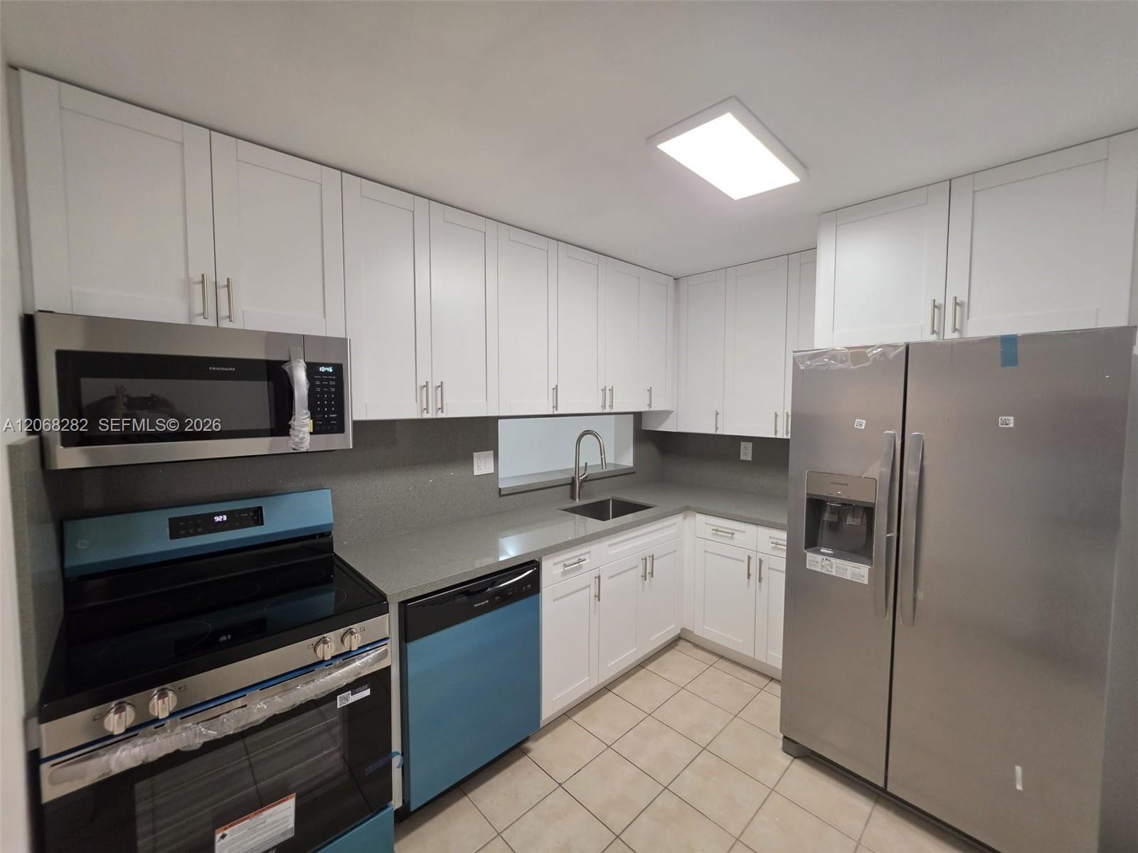 8400 SW 133rd Ave Rd # 208, Miami FL 33183