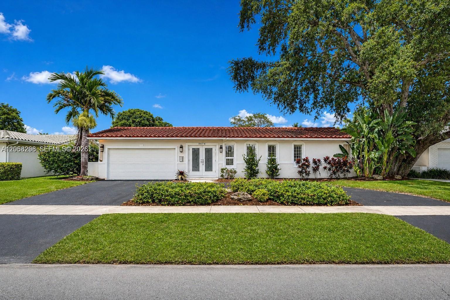 3671 N 47th Ave, Hollywood FL 33021