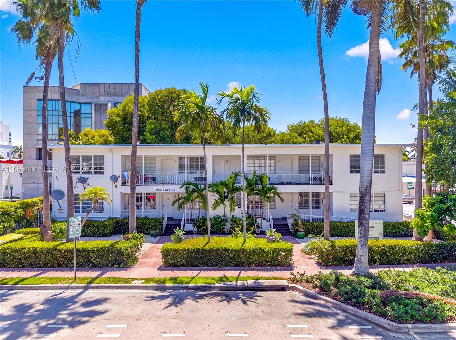 901 Pennsylvania Ave # 9, Miami Beach FL 33139