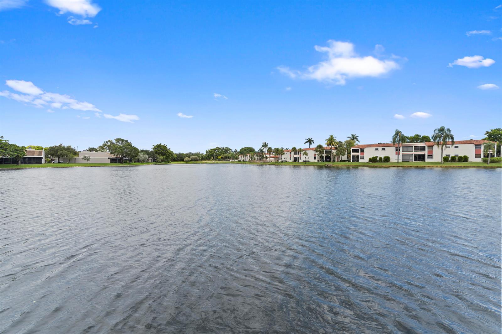 900 COLONY POINT Circle # 511, Pembroke Pines FL 33026
