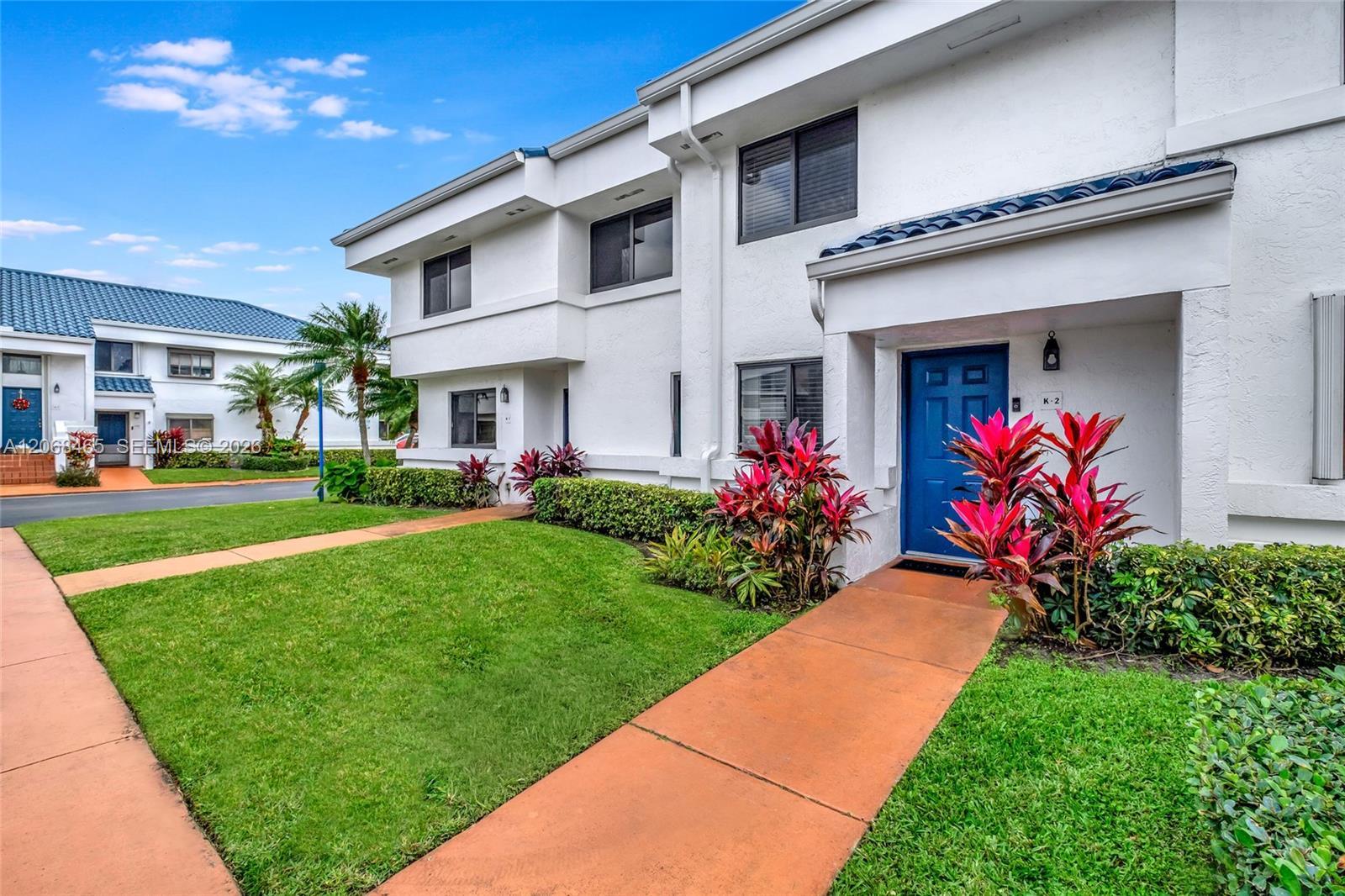 21300 San Simeon Way # K2, Miami FL 33179