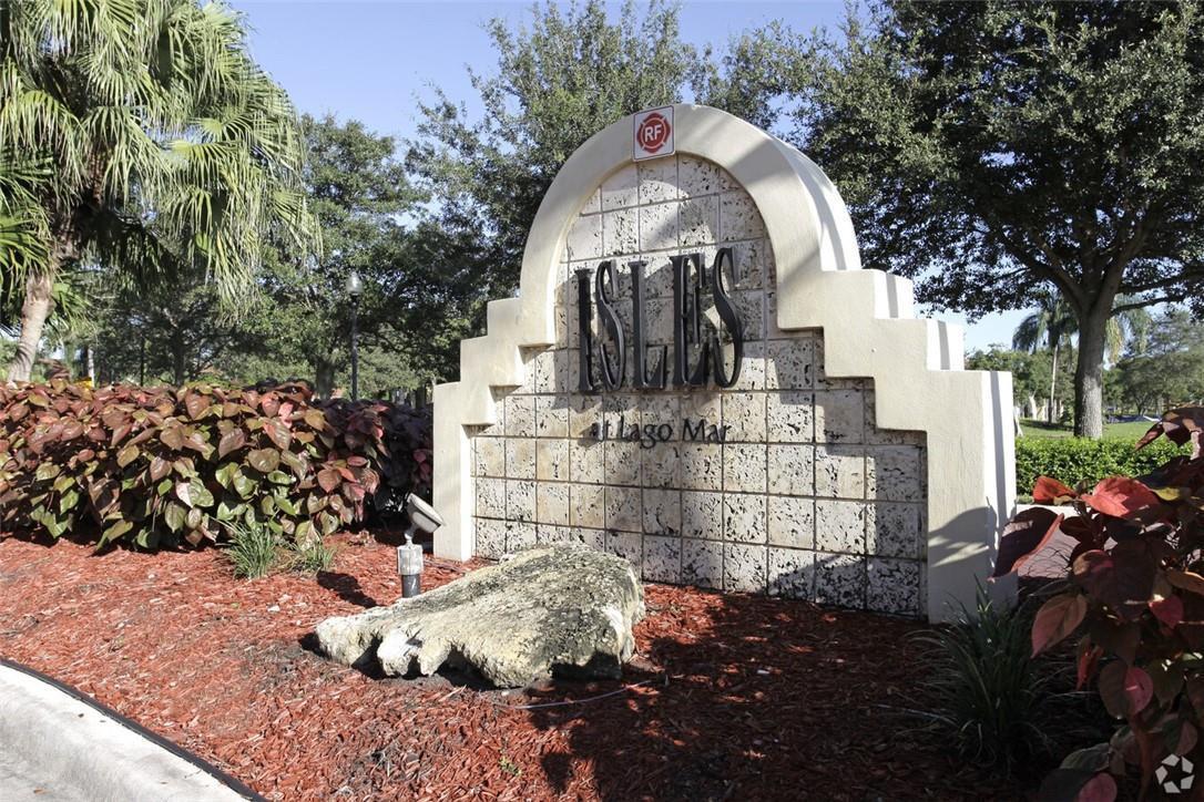 12730 VISTA ISLES Drive # 812, Sunrise FL 33325