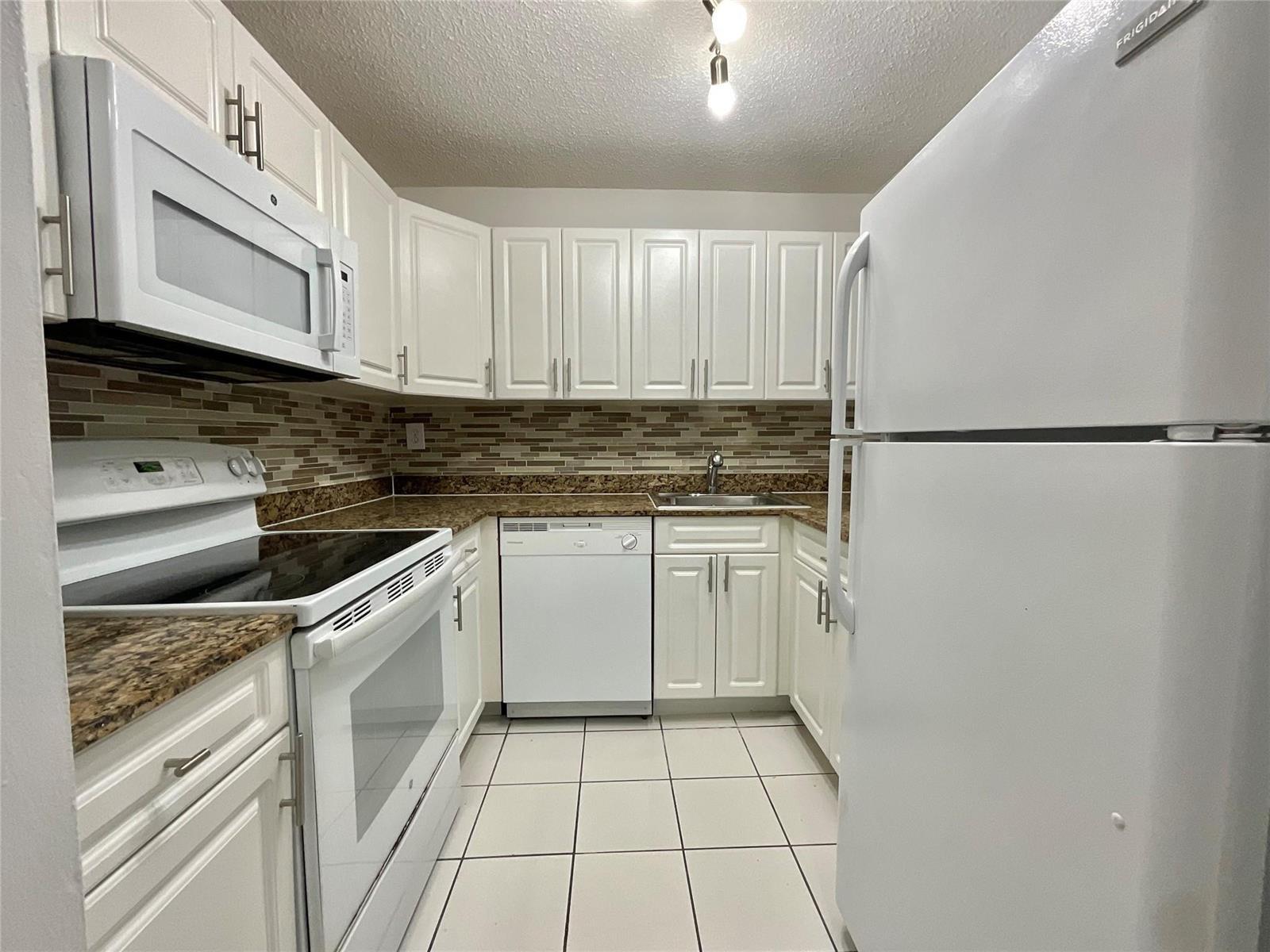 9517 Fontainebleau Boulevard # 604, Miami FL 33172