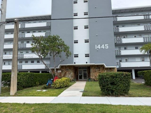 1445 Atlantic Shores Blvd # 605, Hallandale Beach FL 33009