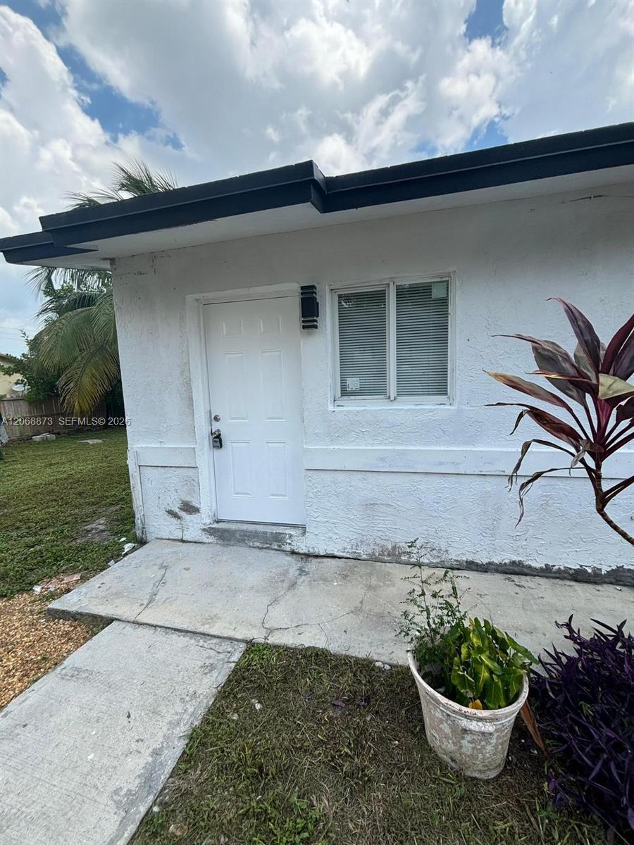 4145 SW 19th St # 3, West Park FL 33023
