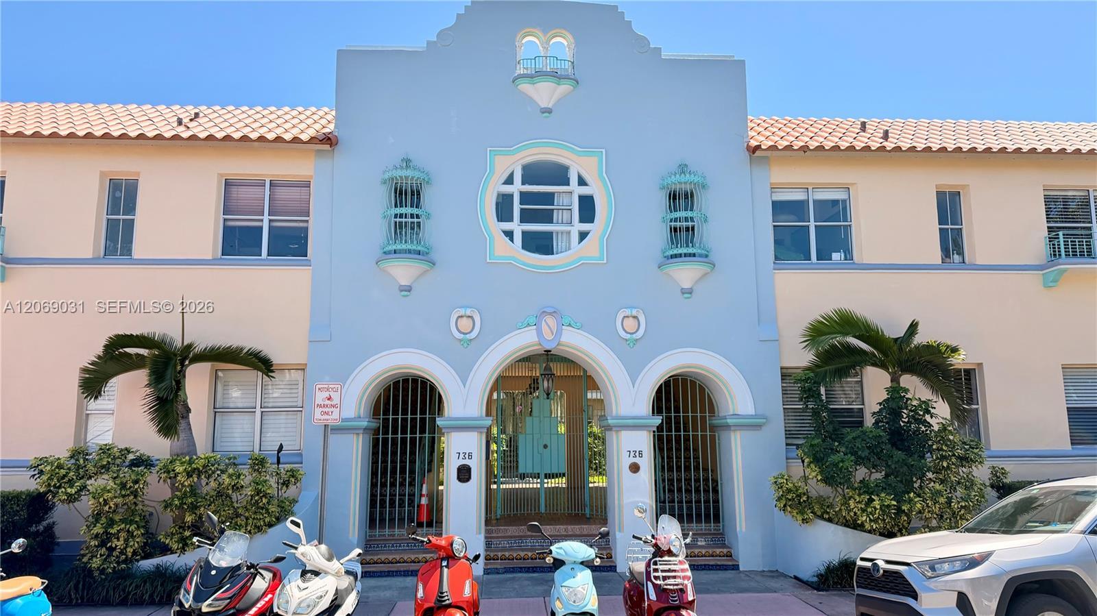736 13th St # 213, Miami Beach FL 33139
