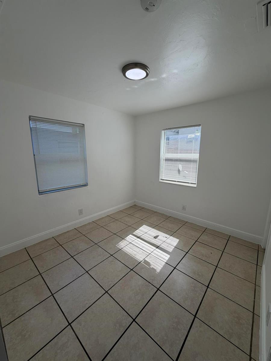 1021 Henrietta Avenue, West Palm Beach FL 33401