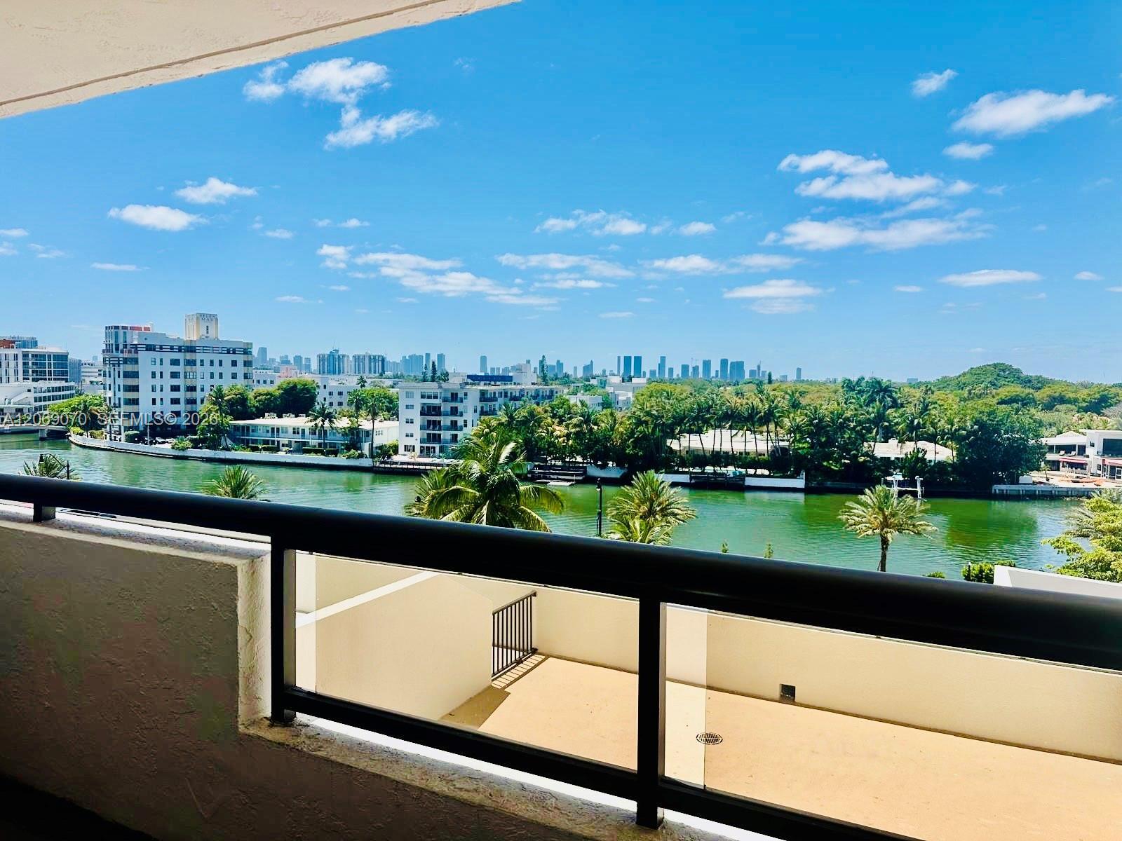 2555 Collins Ave # 704, Miami Beach FL 33140