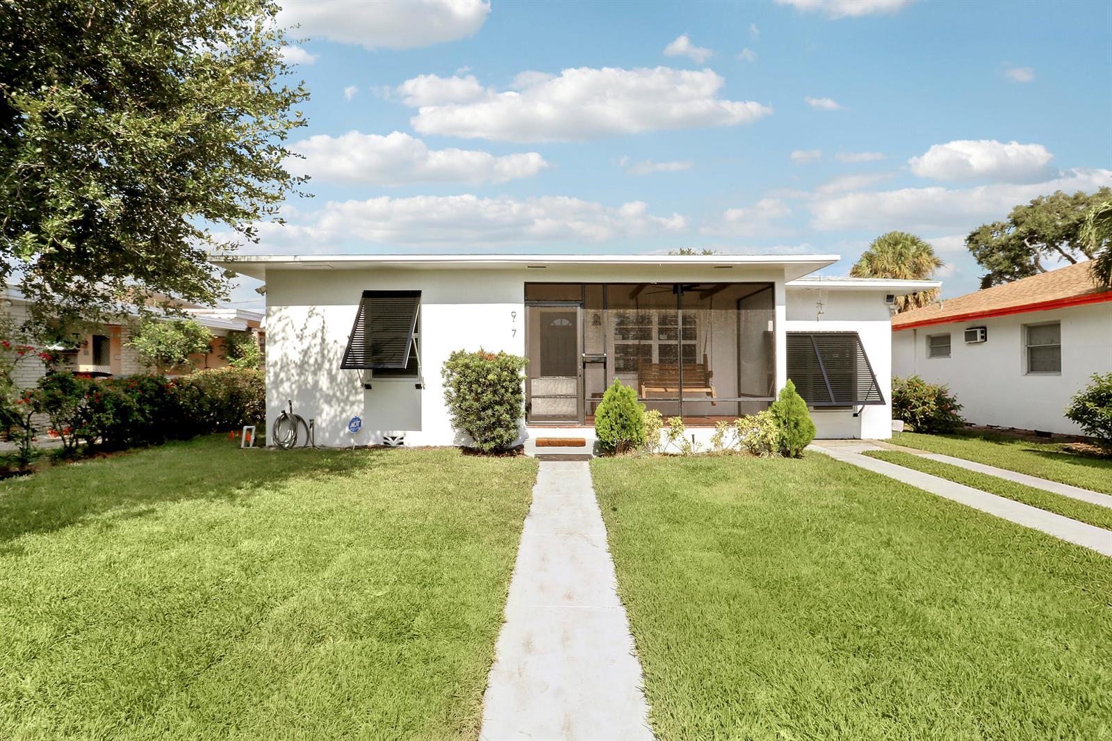 917 N OCEAN BREEZE, FL 33460