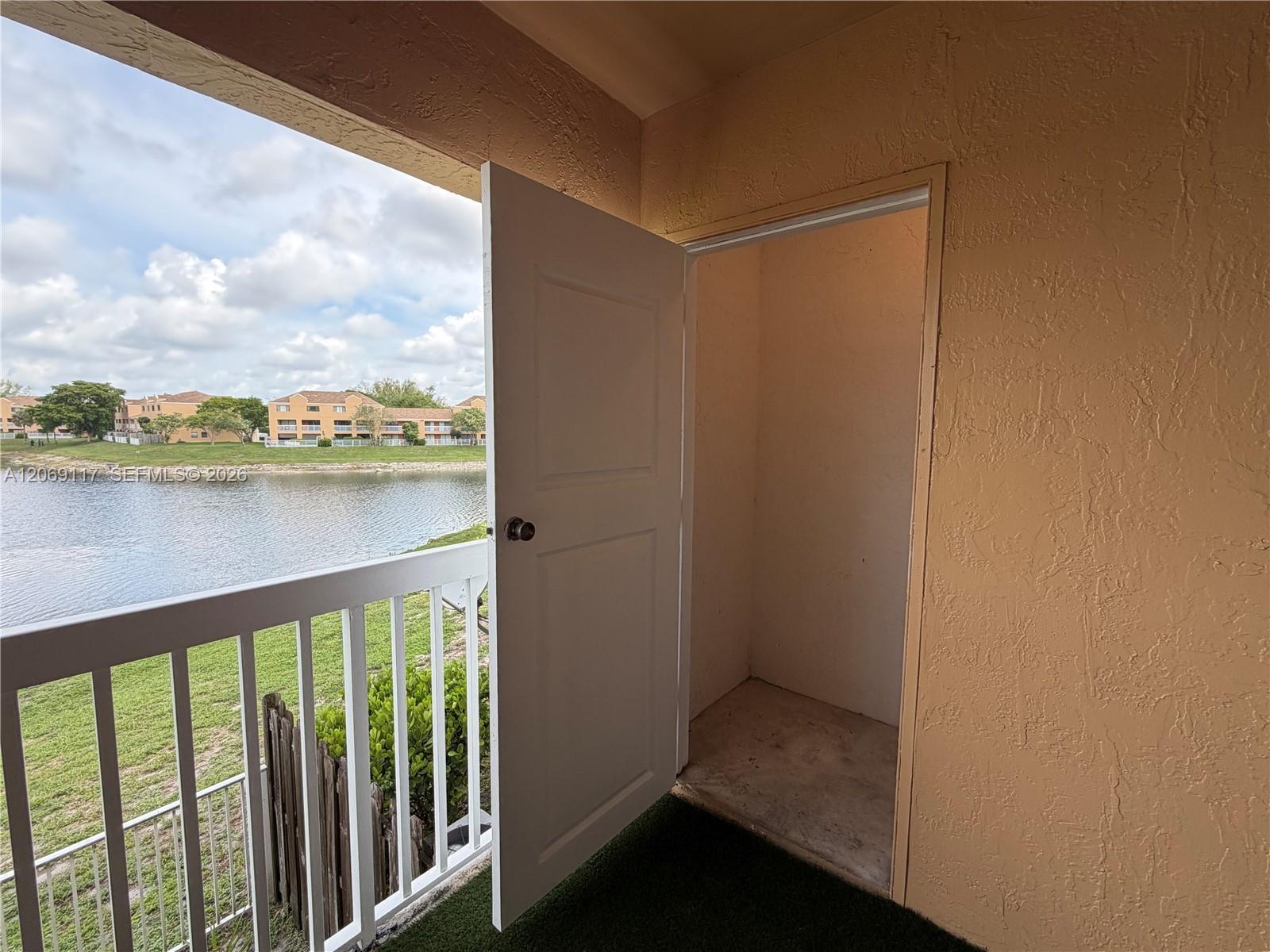 5200 NW 31st Ave # 217, Fort Lauderdale FL 33309