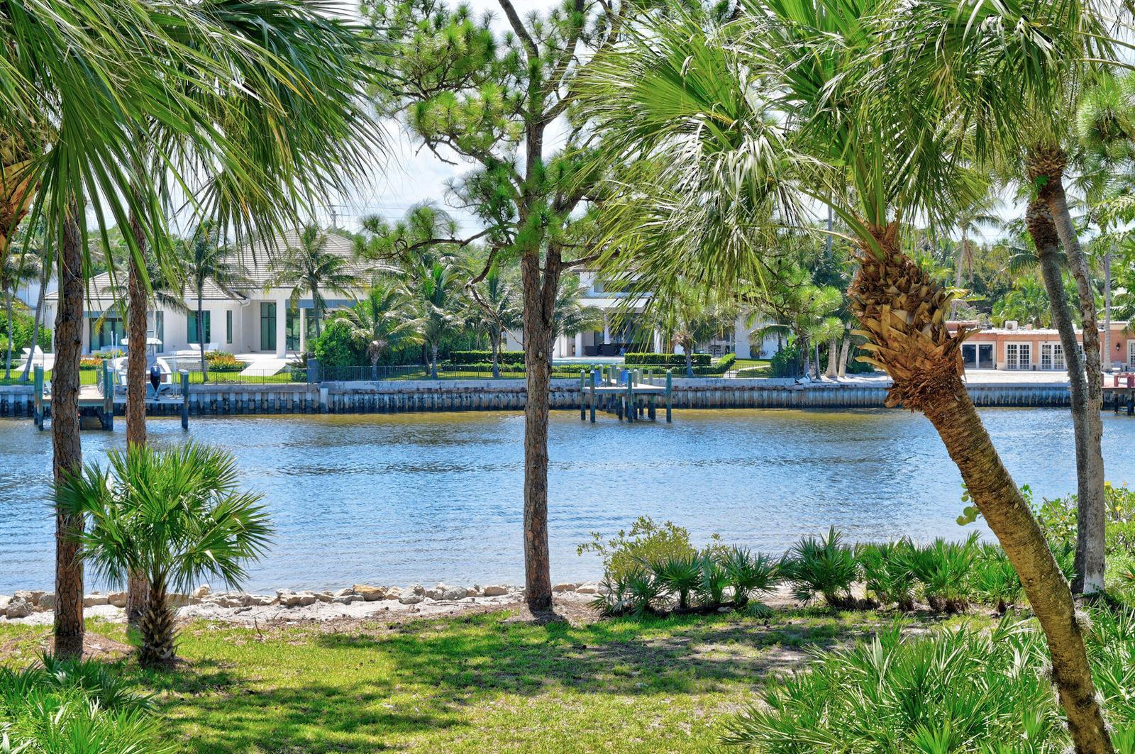 2101 Marina Isle Way # 202, Jupiter FL 33477