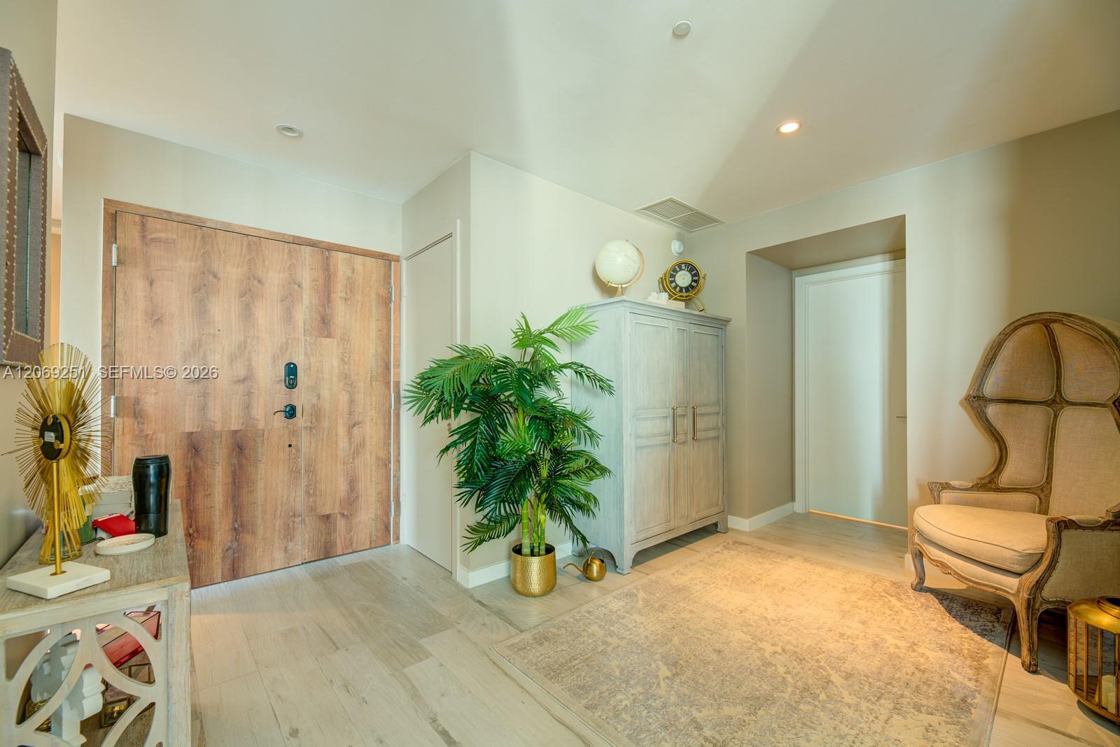 480 NE 31 ST # 2601, Miami FL 33137