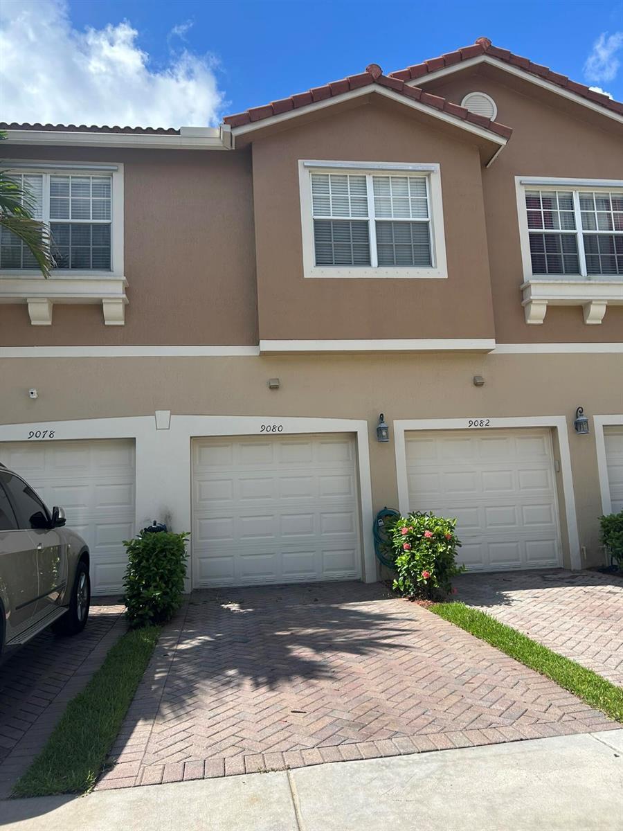 9080 Preston Place # 17204, Tamarac FL 33321