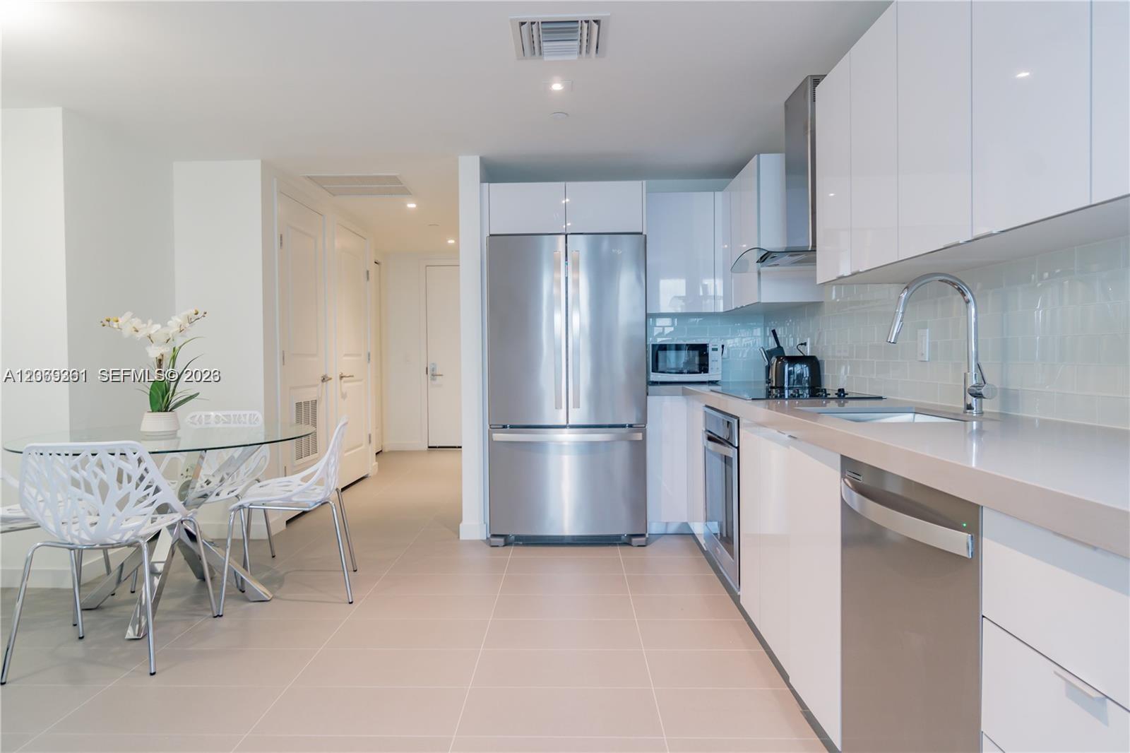 1600 NE 1st Ave # 1204, Miami FL 33132