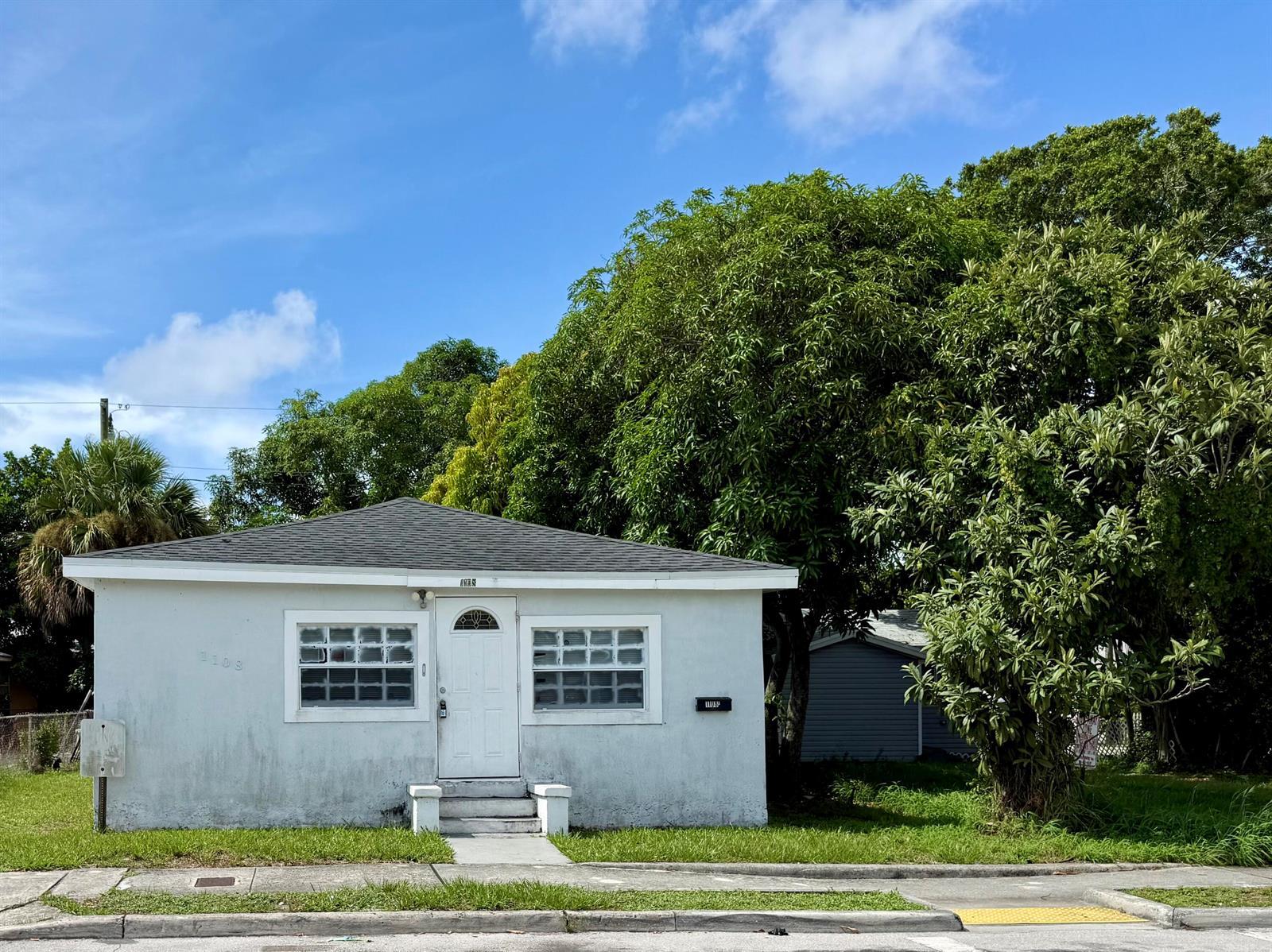 1108 State Street, West Palm Beach FL 33407