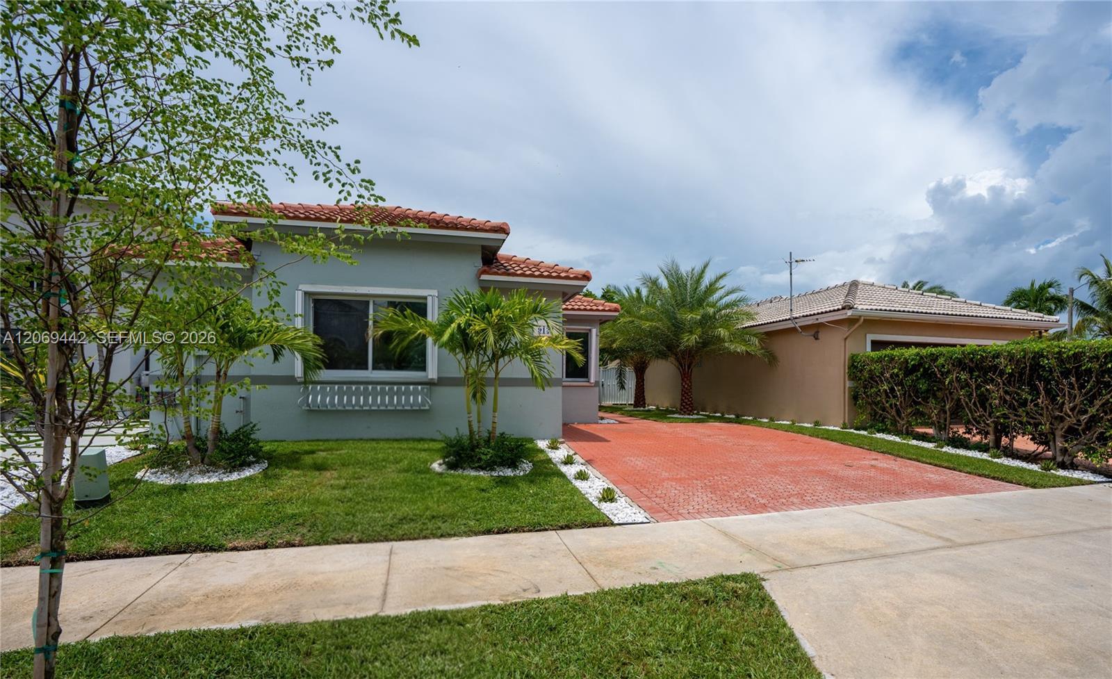 9124 SW 156th Ct, Miami FL 33196