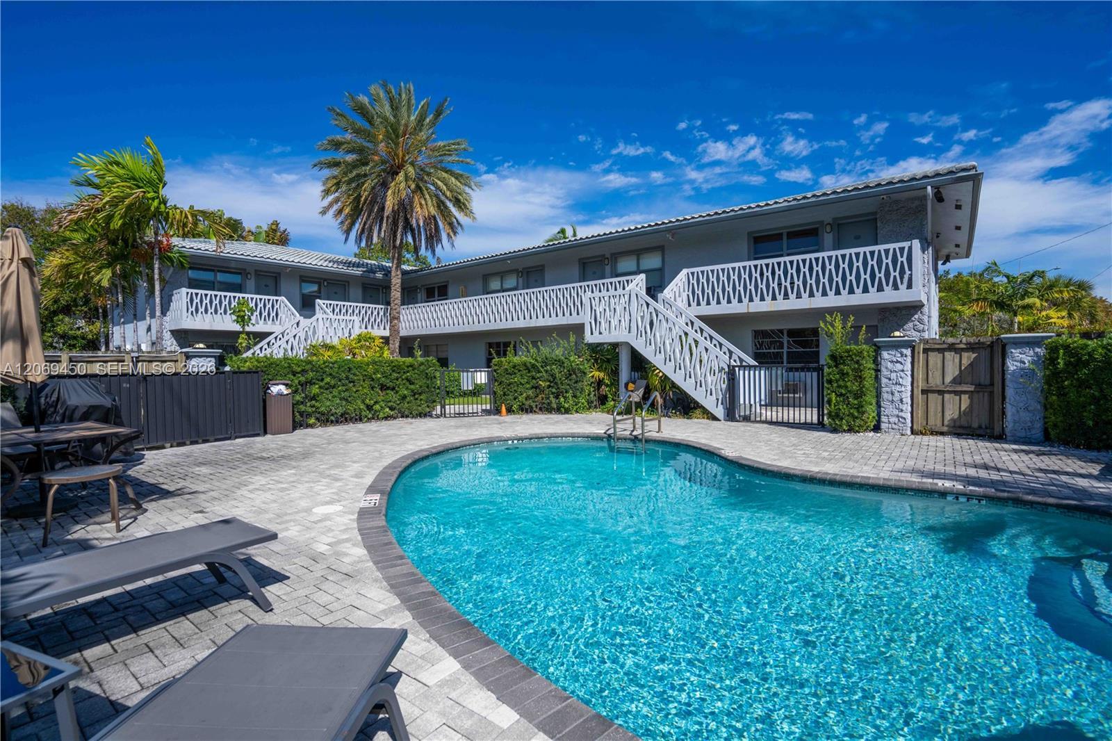 715 NE 6th St # 3, Fort Lauderdale FL 33304