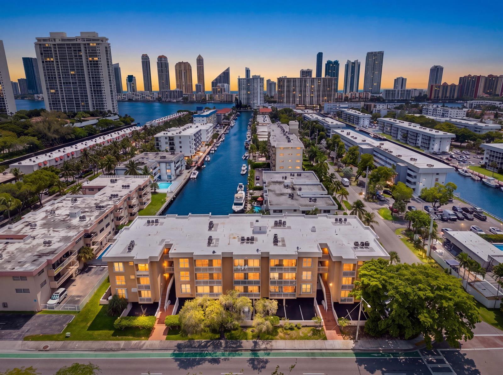 17051 NE 35TH Avenue # 207, North Miami Beach FL 33160
