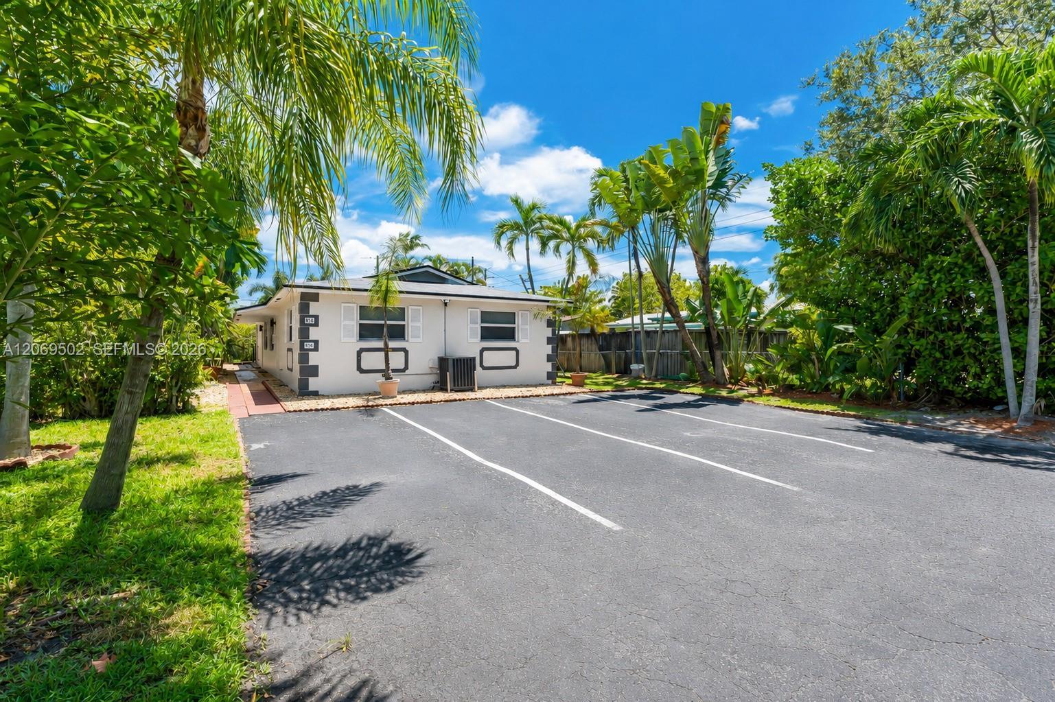 850 SW 12th Ct # 850, Fort Lauderdale FL 33315