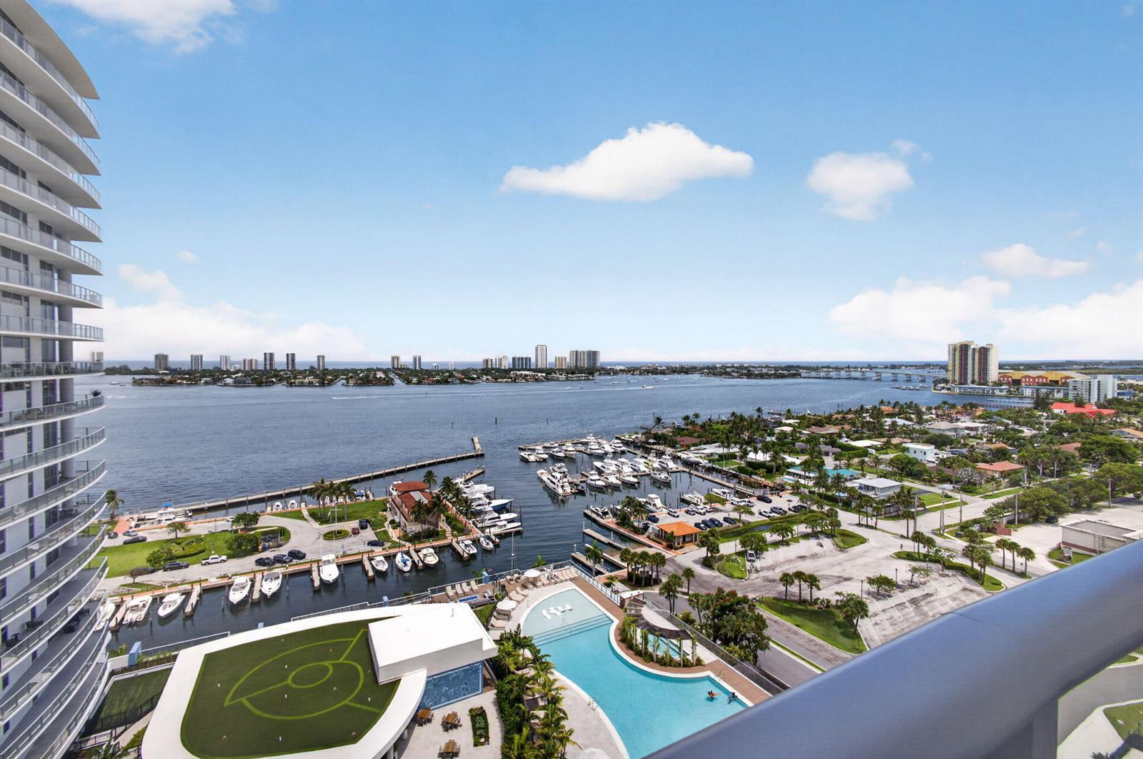 220 Lake Shore Drive # 1702, Lake Park FL 33403