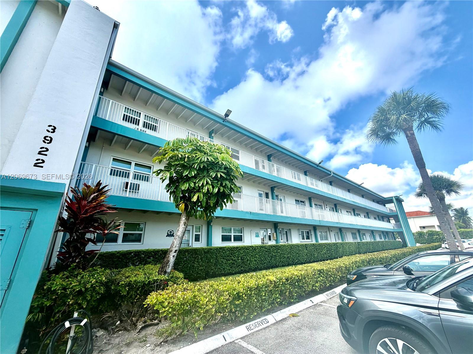 3922 NE 166th St # S306, North Miami Beach FL 33160