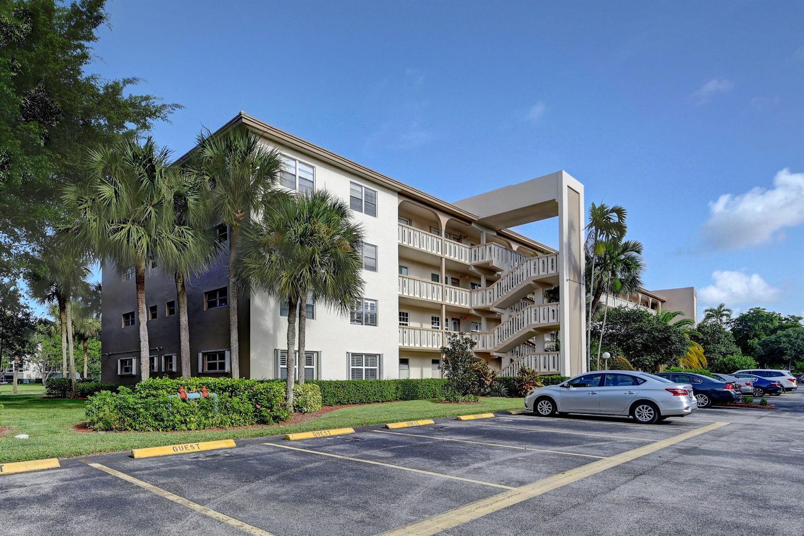 2304 LUCAYA Lane # L4, Coconut Creek FL 33066