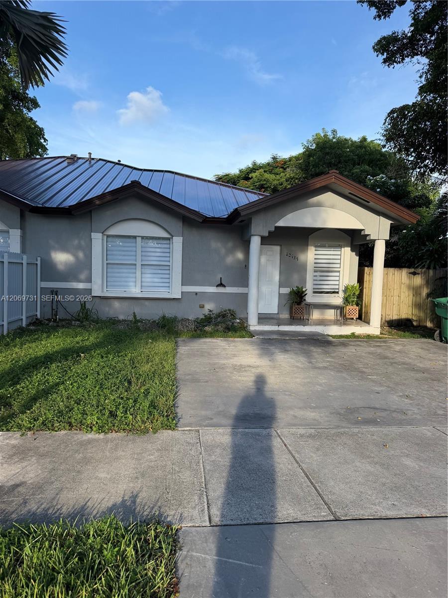 22727 SW 125TH AVE # B, Miami FL 33170