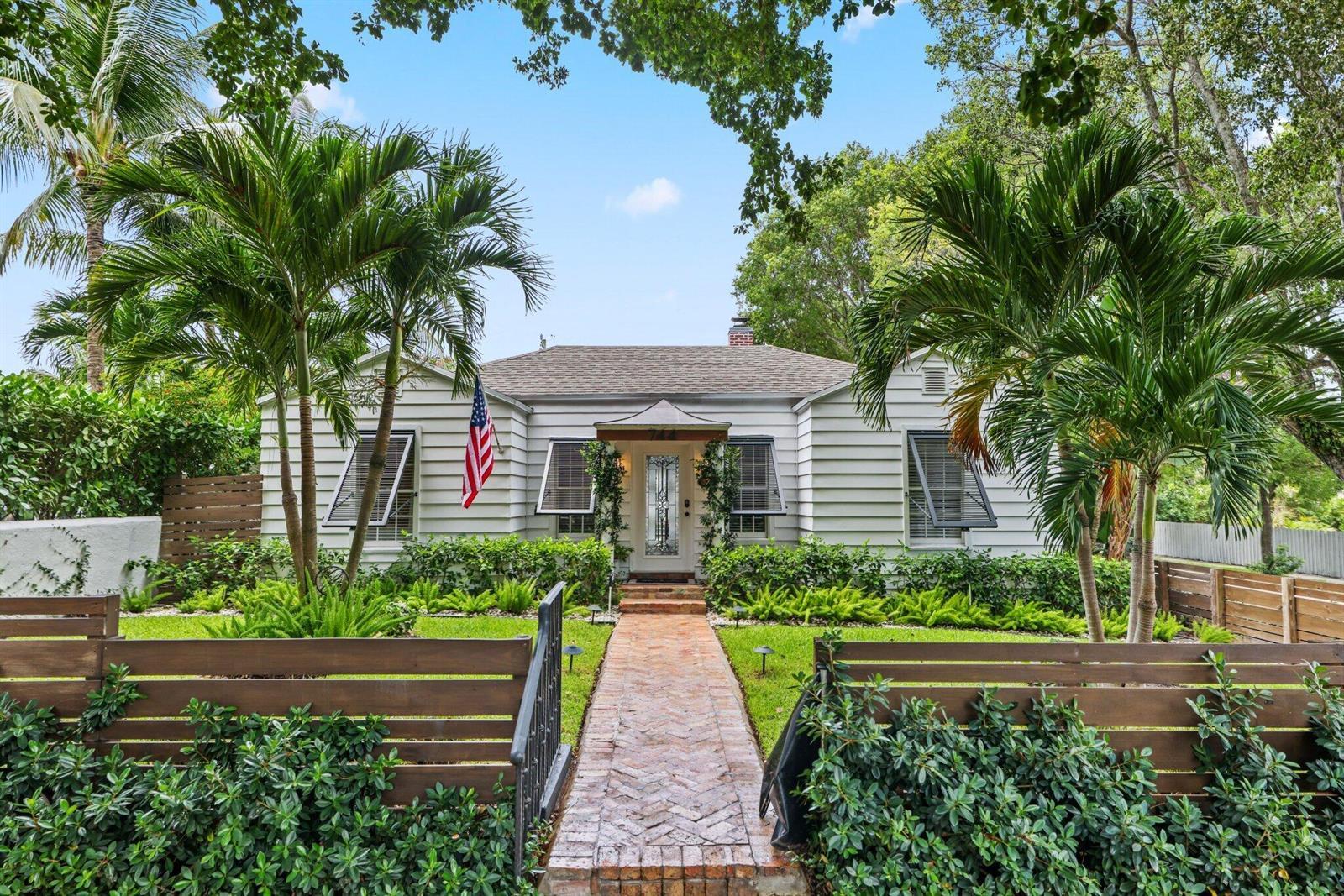 744 SUNSET Road, West Palm Beach FL 33401