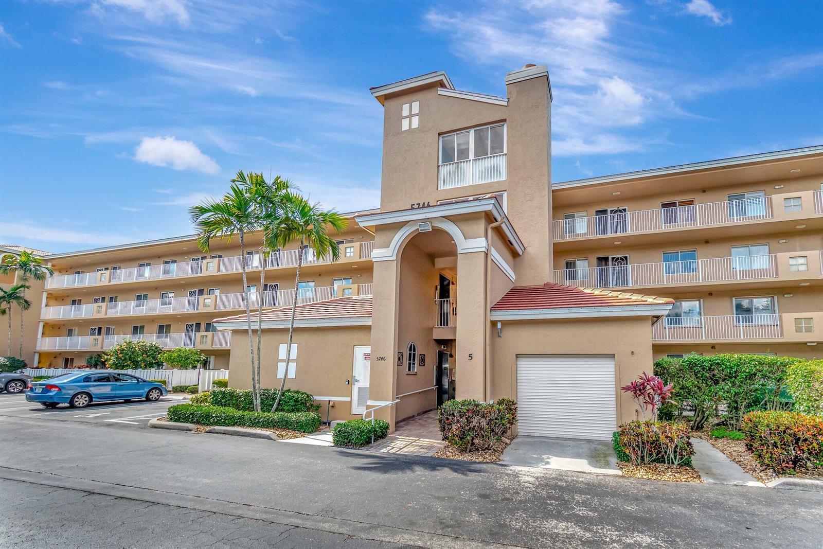 5746 CRYSTAL SHORES Drive # 103, Boynton Beach FL 33437