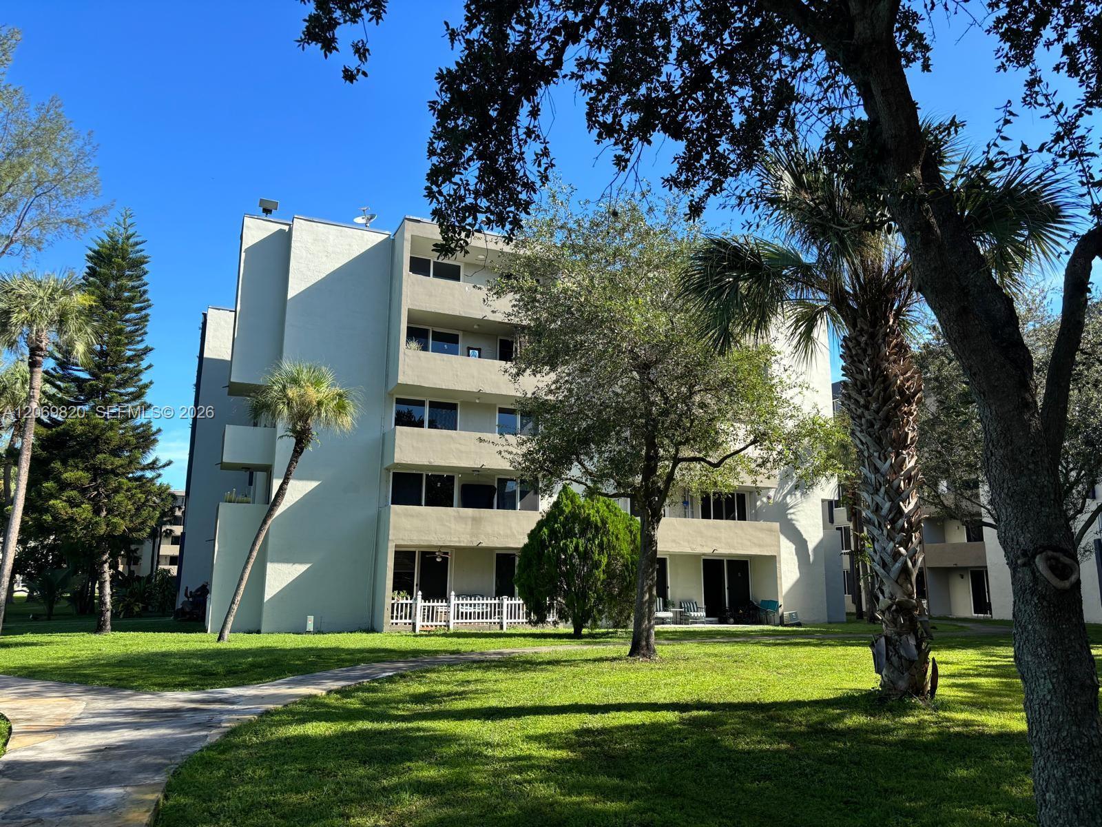 10090 NW 80th Ct # 1239, Hialeah Gardens FL 33016