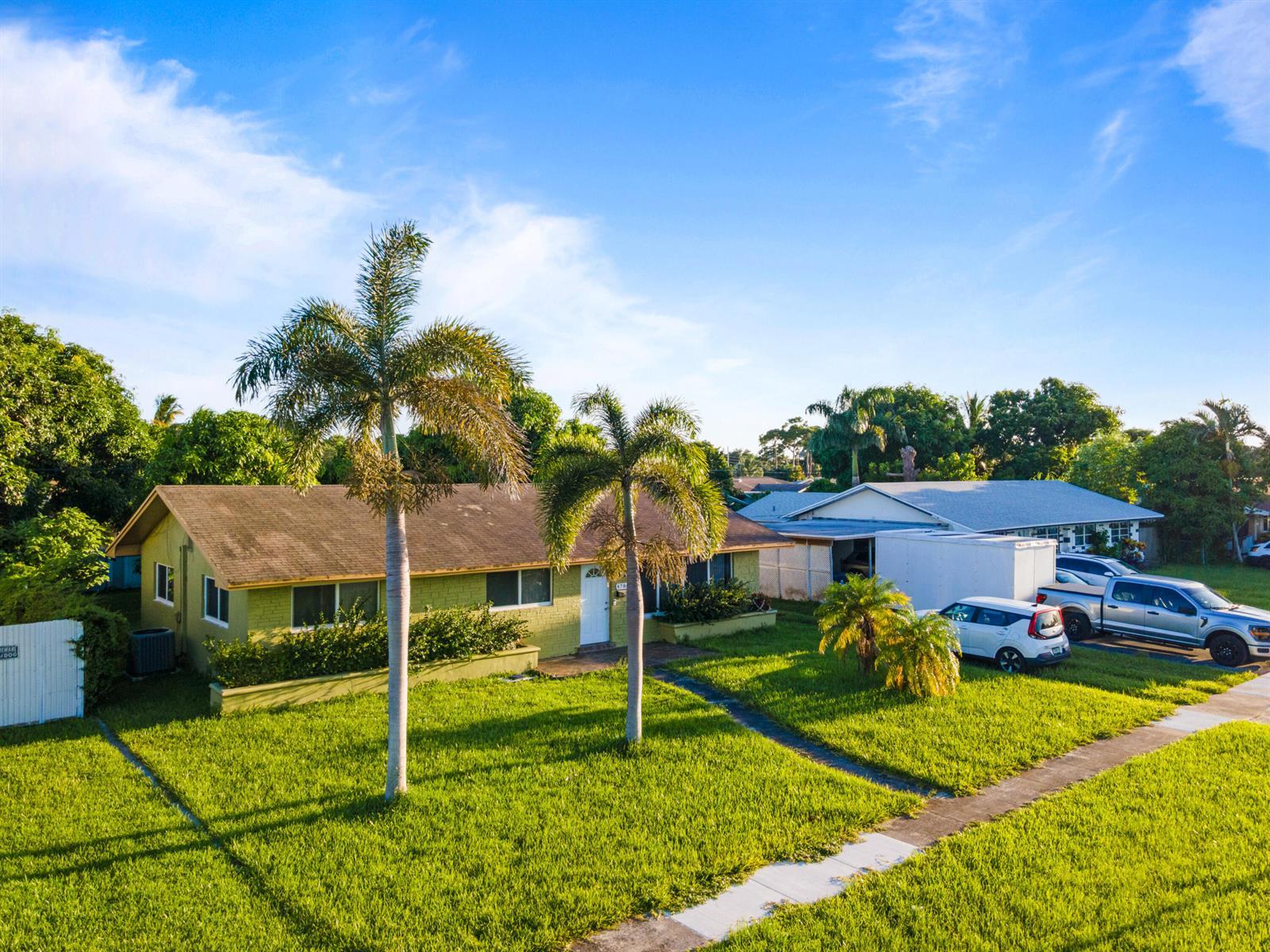 4786 Pine Cone Lane, West Palm Beach FL 33417