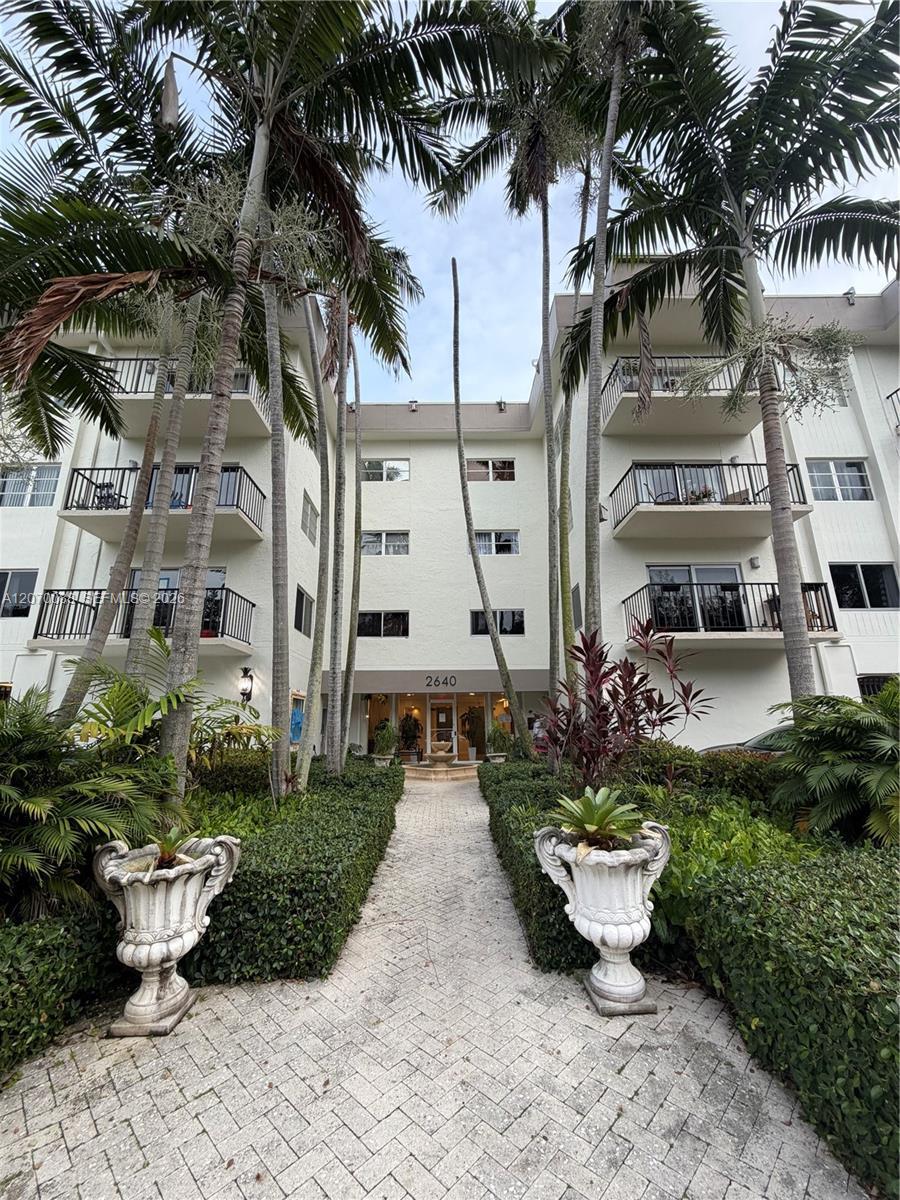 2640 NE 135th St # 202, North Miami FL 33181
