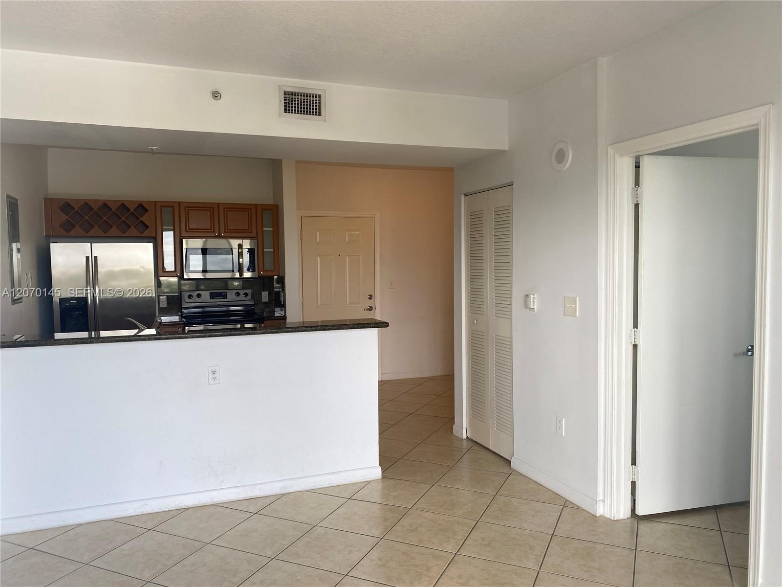 1 Glen Royal Pkwy # 1113, Miami FL 33125
