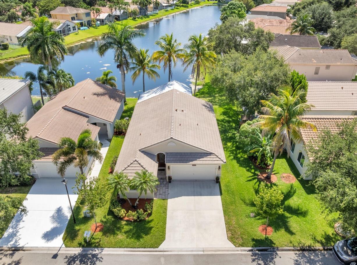 4912 NW 55TH Boulevard, Coconut Creek FL 33073