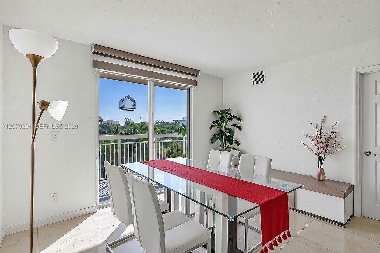 816 NW 11th St # 607, Miami FL 33136