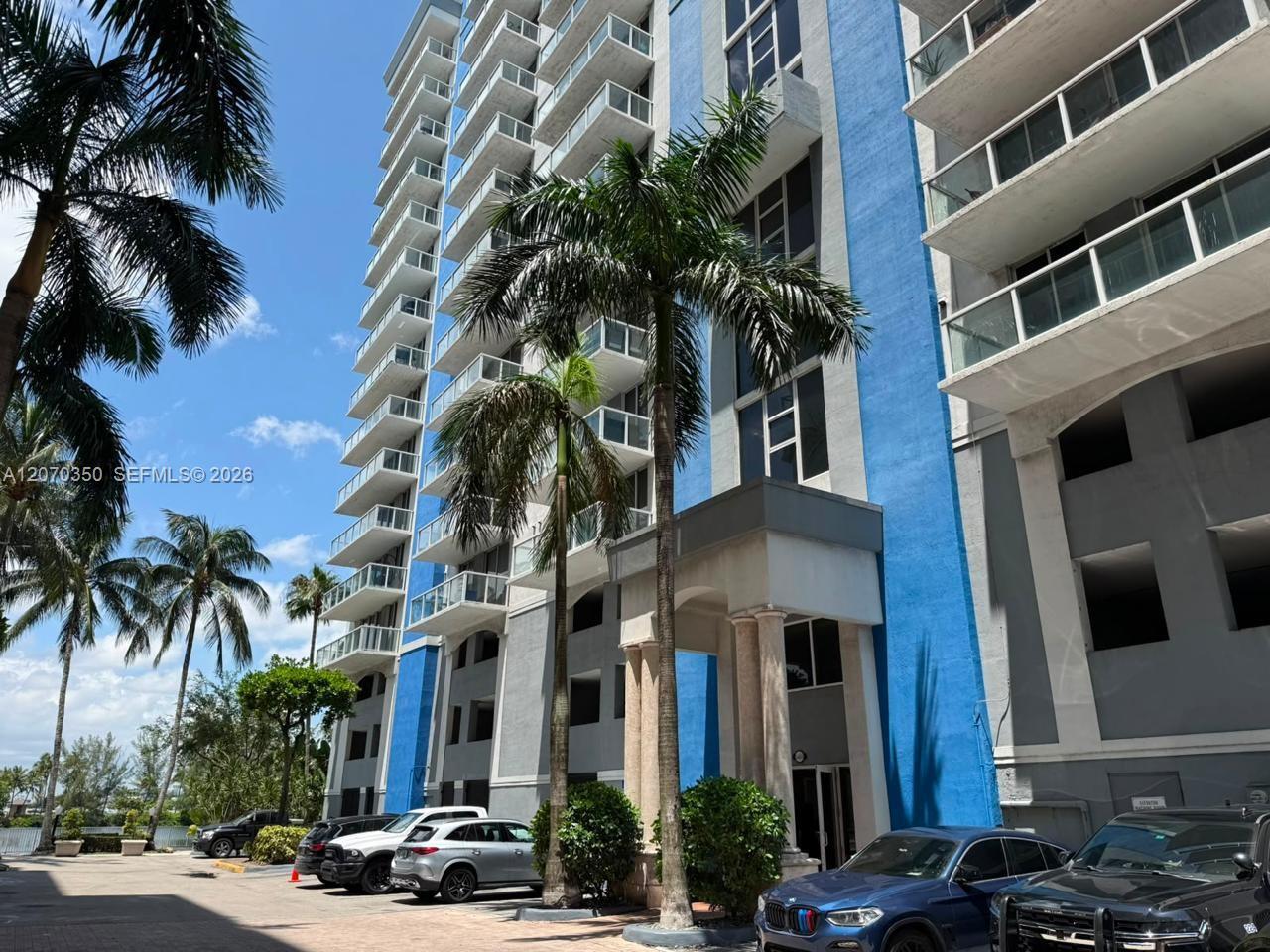 5085 NW 7th St # 406, Miami FL 33126
