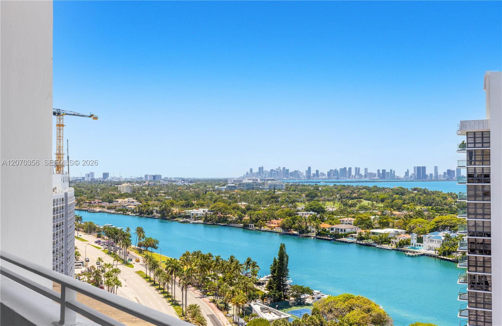 5445 Collins Ave, Miami Beach FL 33140
