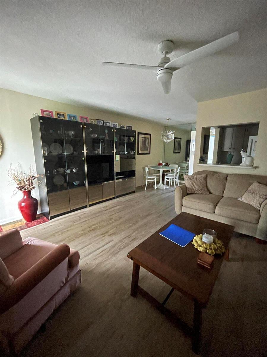 147 MARKHAM G # 147, Deerfield Beach FL 33442