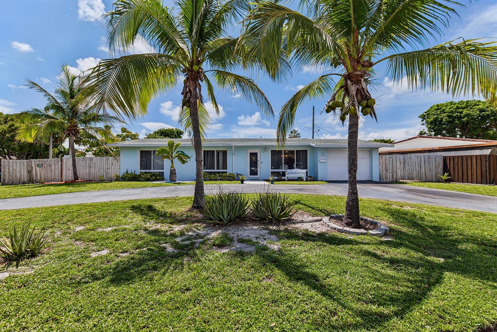 1419 SE 1ST Way, Deerfield Beach FL 33441