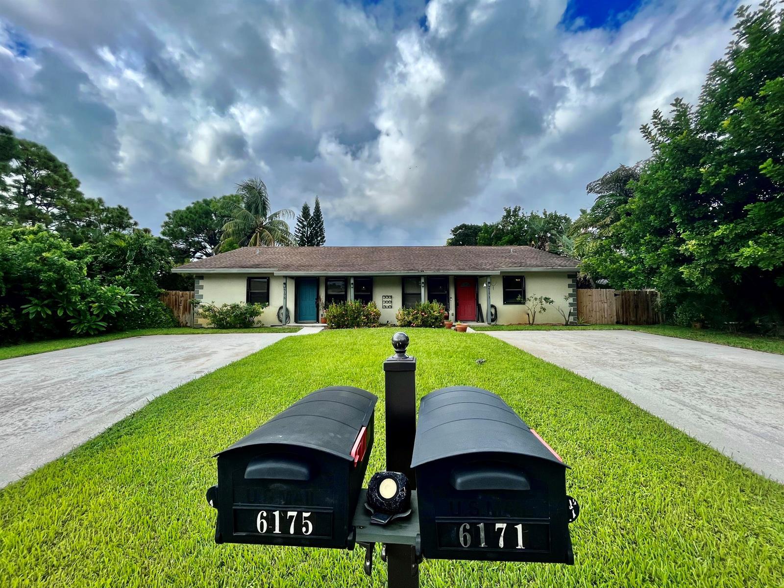6171 ROGER Street, Jupiter FL 33458