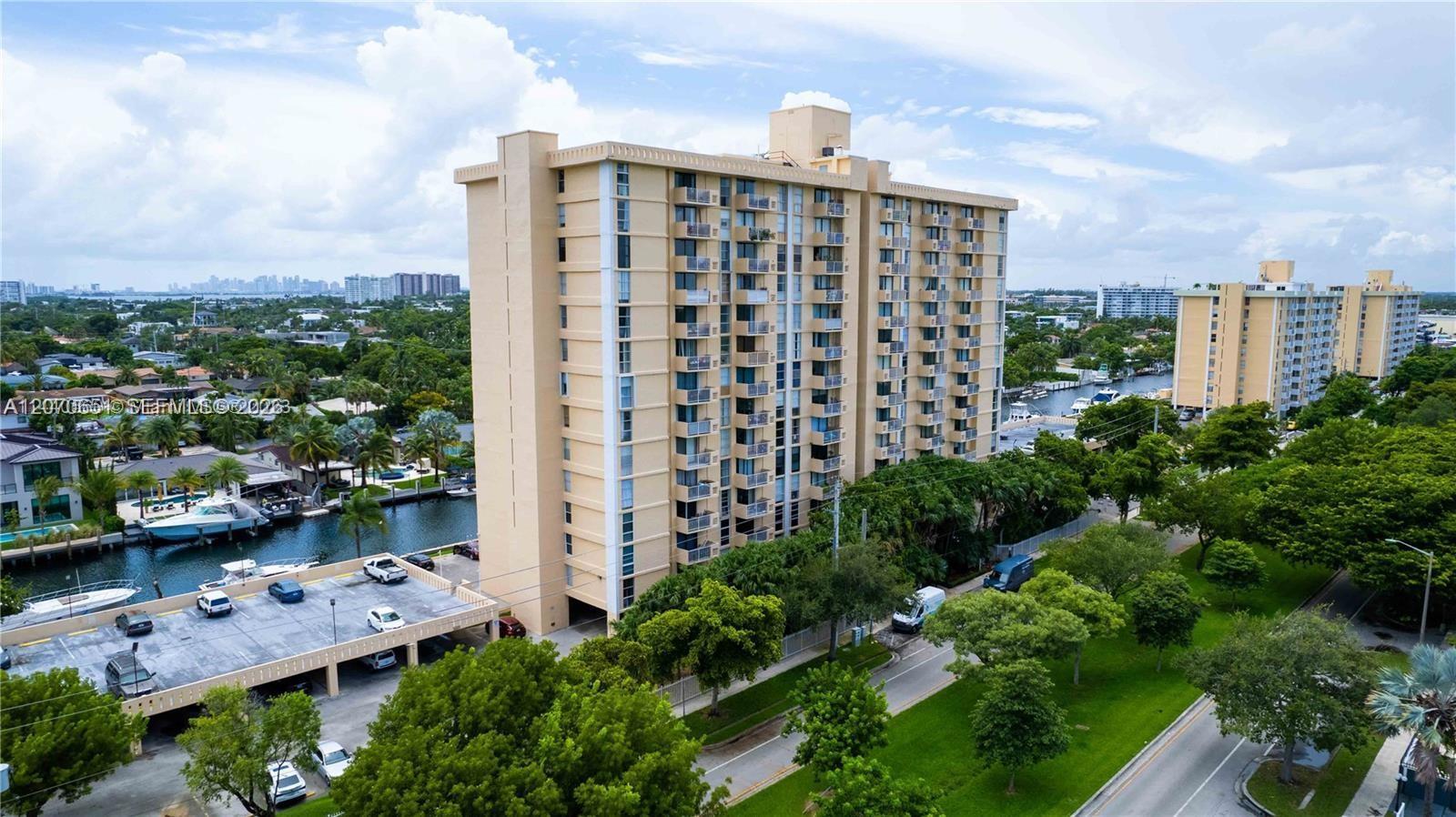 2350 NE 135th St # 403, North Miami FL 33181