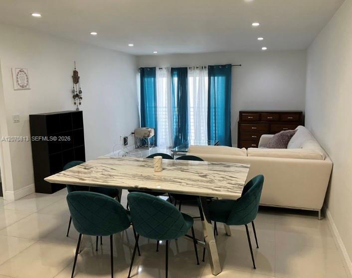 4060 N Hills Dr # 31, Hollywood FL 33021