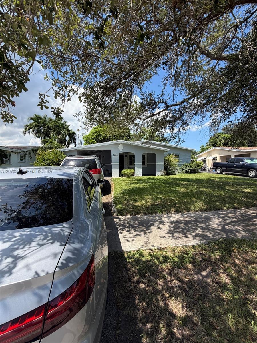 3631 NW 9th St, Lauderhill FL 33311