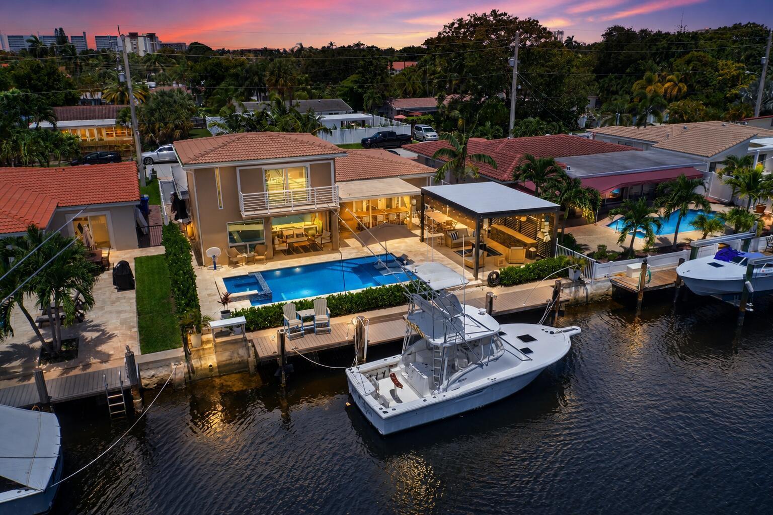 2360 SE 13TH Court, Pompano Beach FL 33062