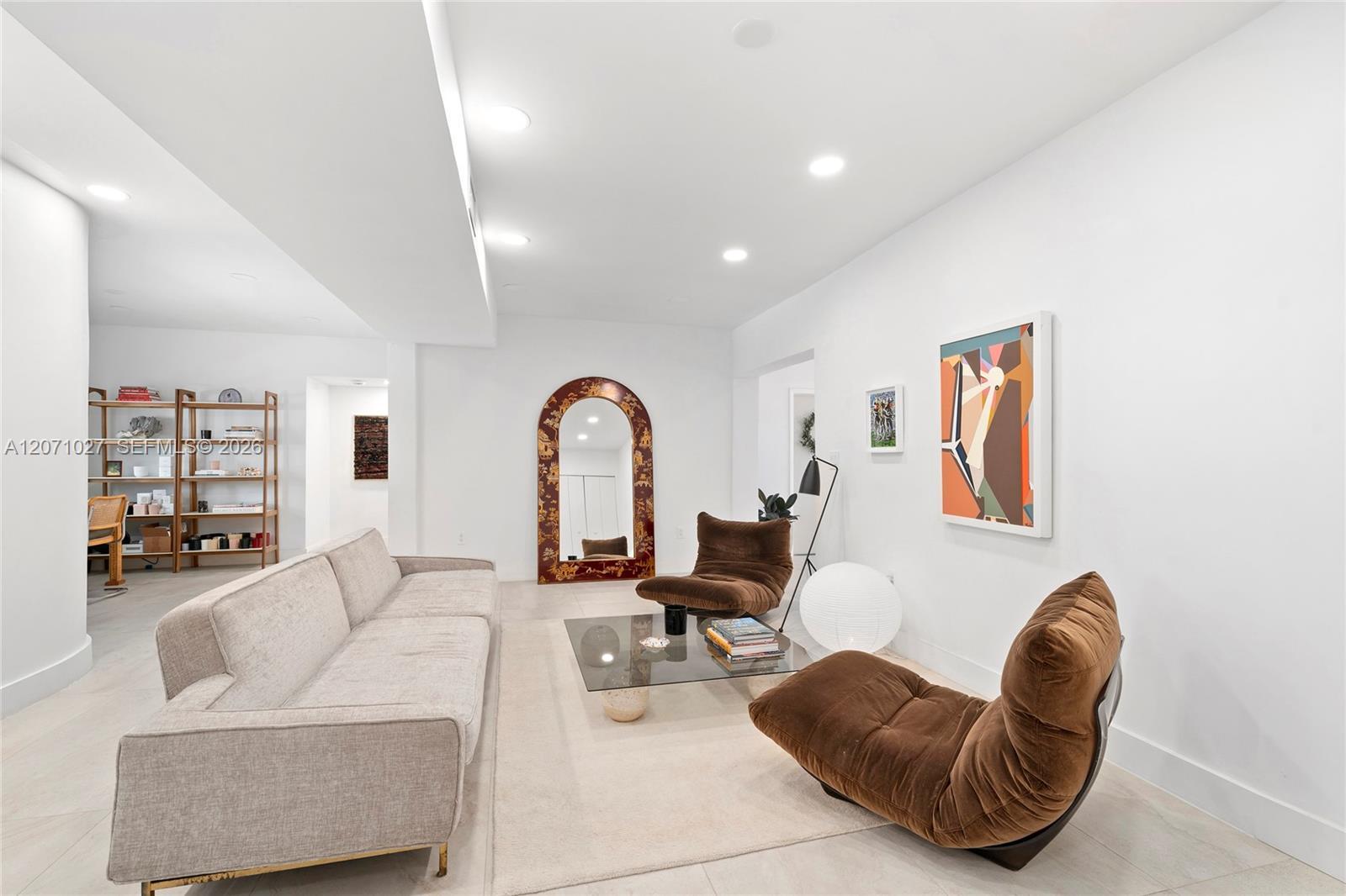 638 NE 141st St, North Miami FL 33161