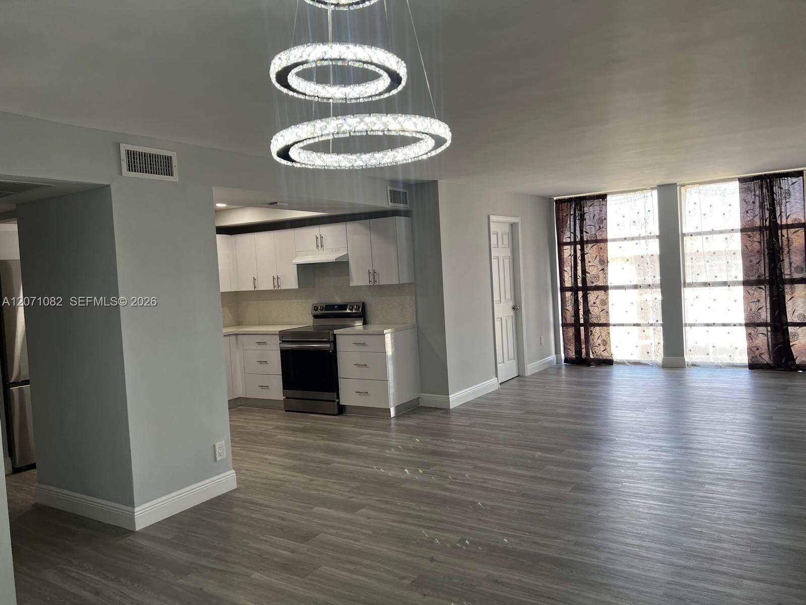 501 Three Islands Blvd # 508, Hallandale Beach FL 33009