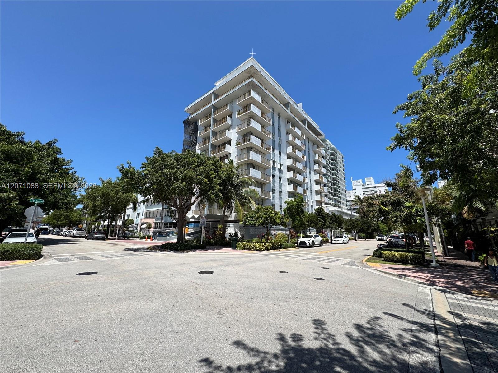 245 18th St # 301, Miami Beach FL 33139