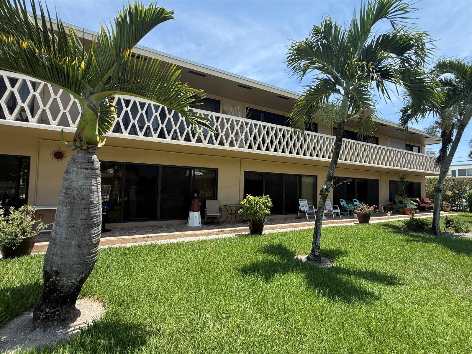 3208 SE 11TH Street # 202, Pompano Beach FL 33062