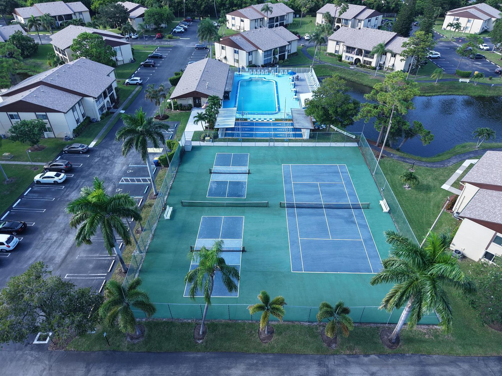 309 Pine Ridge Circle # 1, FL 33463