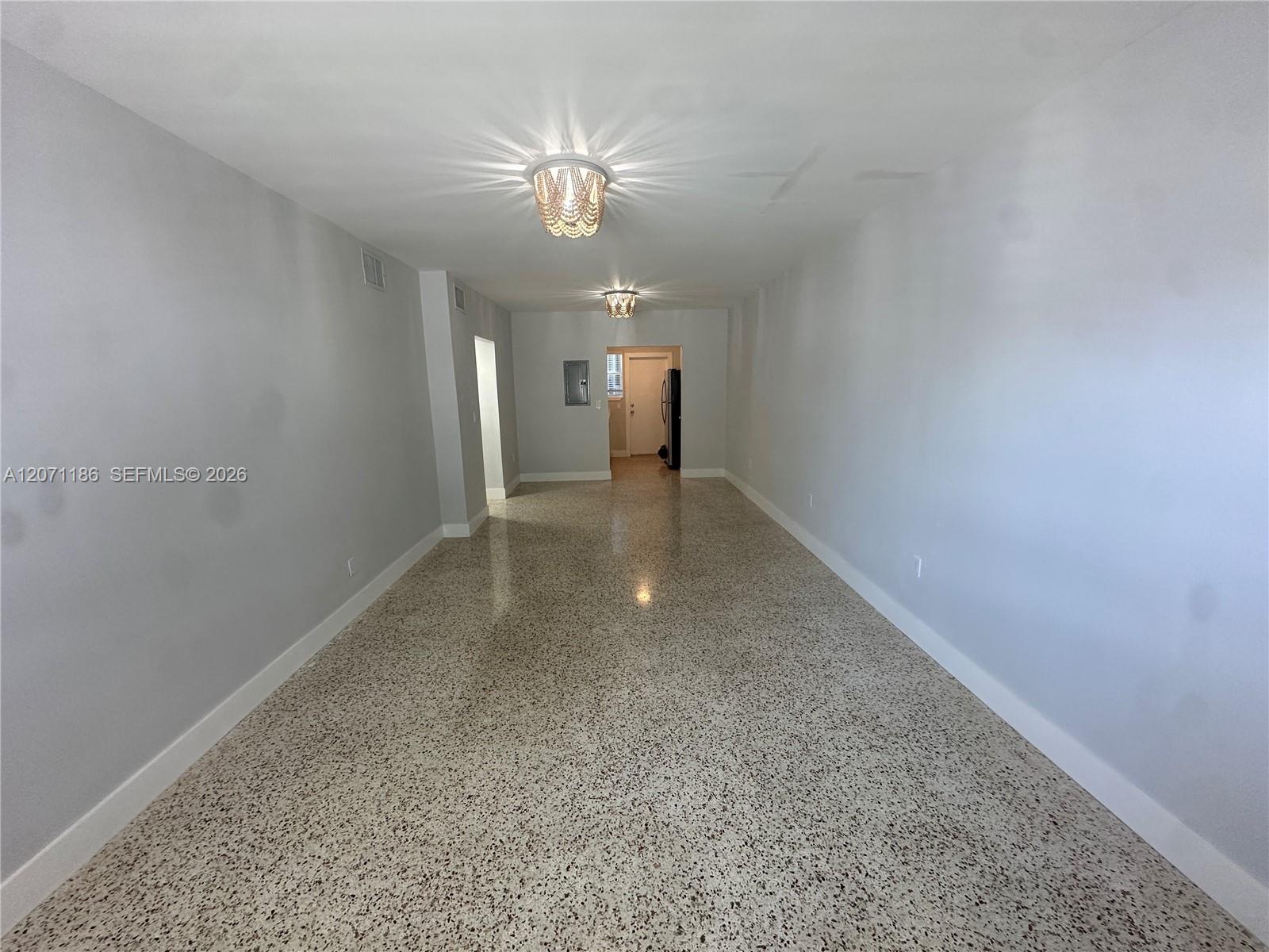836 81st St # 4, Miami Beach FL 33141